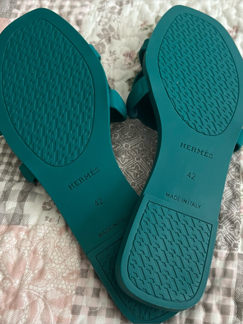 Hermes Teal Chain-Link Slide Sandals - Picture 2 of 2